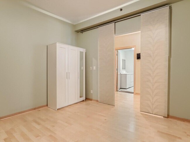 Photo - 401 N 2nd St Unit 115