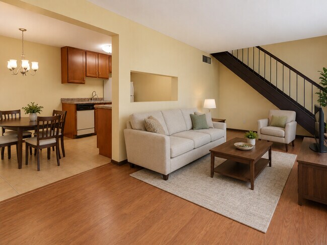304 Creekside Dr