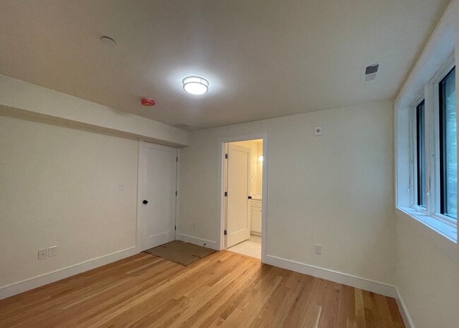 Photo - 65 Cameron St