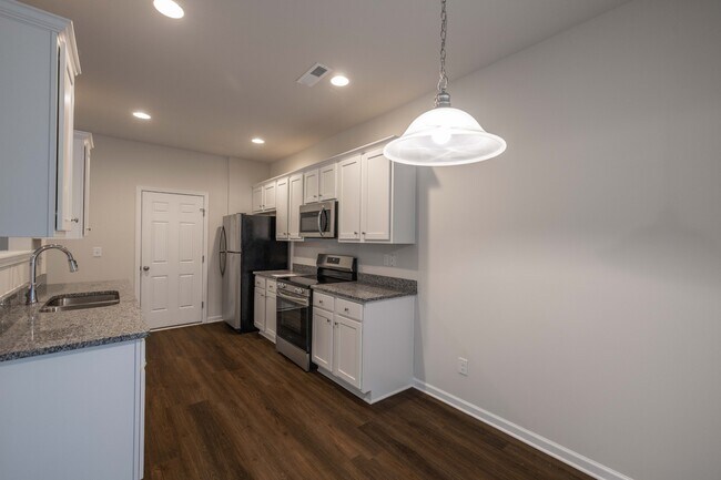 Photo - 200 S Bell Ave