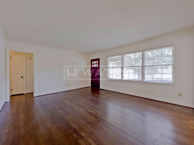 Photo - Classic 3-Bed, 2-Bath Ranch Style Home in Crestline