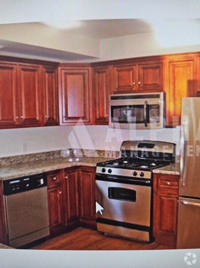 Building Photo - 112 Allston St Rental