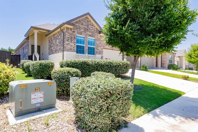 Photo - 1517 Brueggerhoff Rd