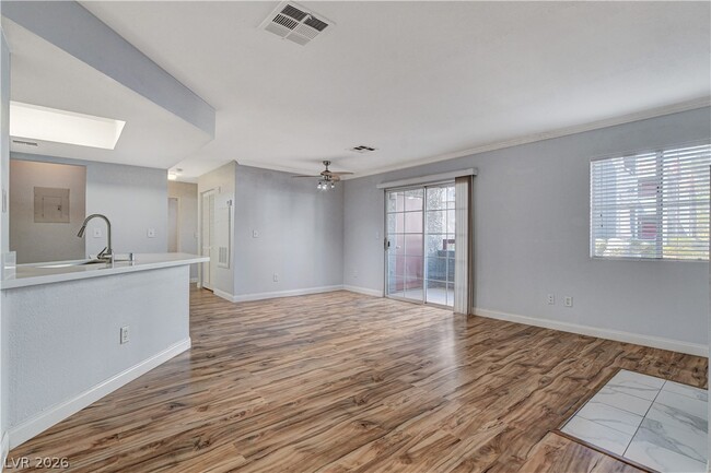 Photo - 8600 W Charleston Blvd Unidad 1146