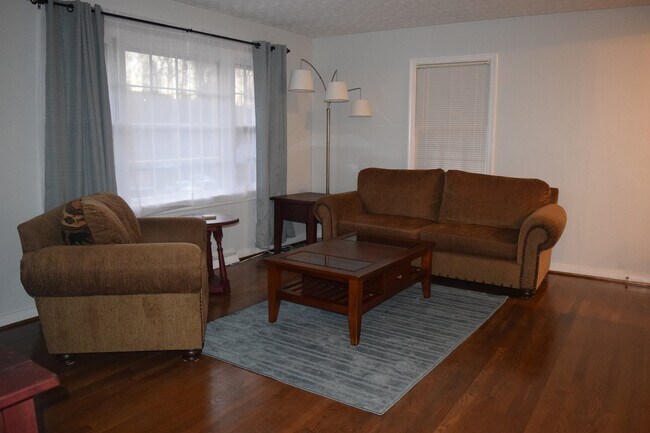 Living Room - 1108 Ardmore Dr