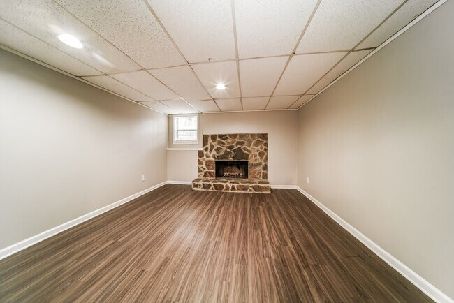 Photo - 2232 Doral Ct SW