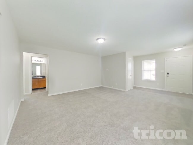 Photo - 1836 Farm Meadow Dr