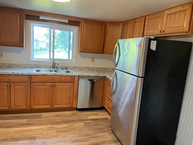 Photo - 159 Kendall Ave