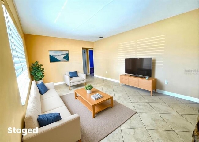 Photo - 6067 43rd Terrace N