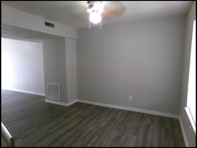 Photo - 101 Ellis Dr