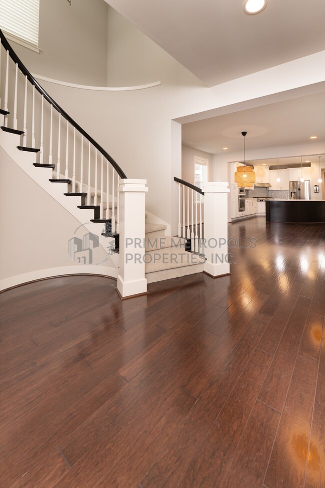 Photo - 1302 Pine Crest Cir NE