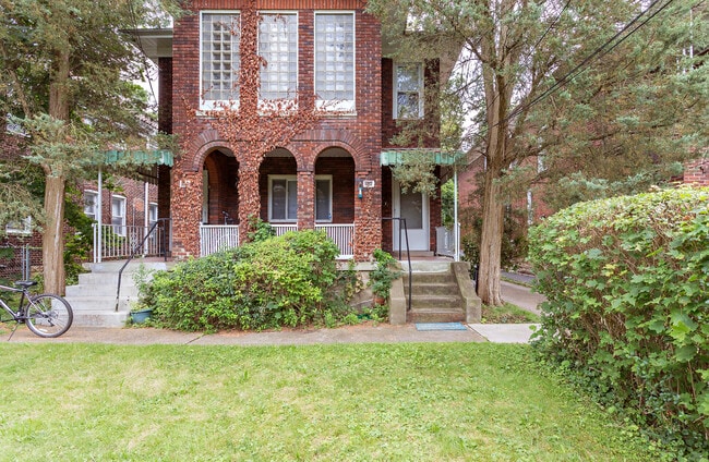 Photo - 1856 Shaw Ave Unidad 1