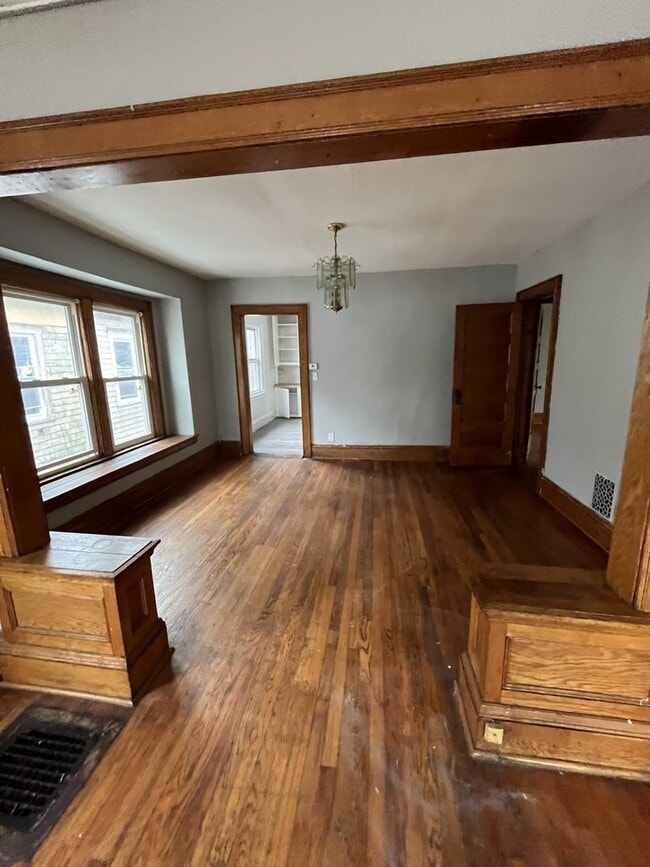 Photo - 162-164 Fernwood Ave Unit 162 Fernwood Ave