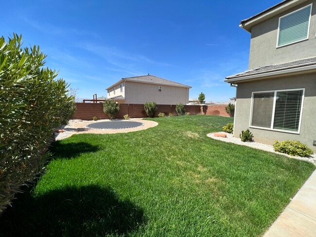 Photo - 3354 E Holly Dr