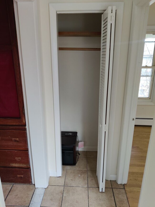 Photo - 12 Rowan St Unit 1R
