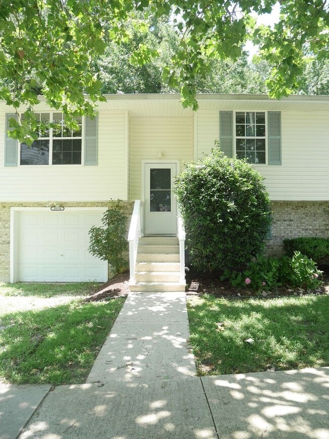 Photo - Spacious 3-Bedroom Single-Family Home in E...