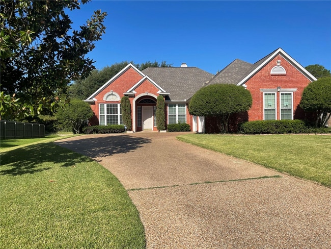 Photo - 716 Ticonderoga Dr