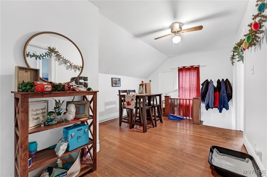 Photo - 55 Winspear Ave Unidad Upper