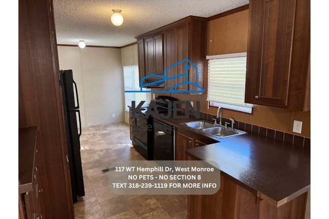 Photo - 117 Wt Hemphill Dr