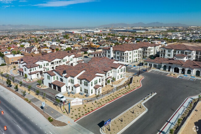 Las Mansiones at Eastlake