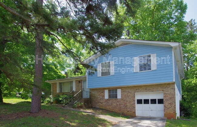 Building Photo - 210 Creekwood Ln Rental