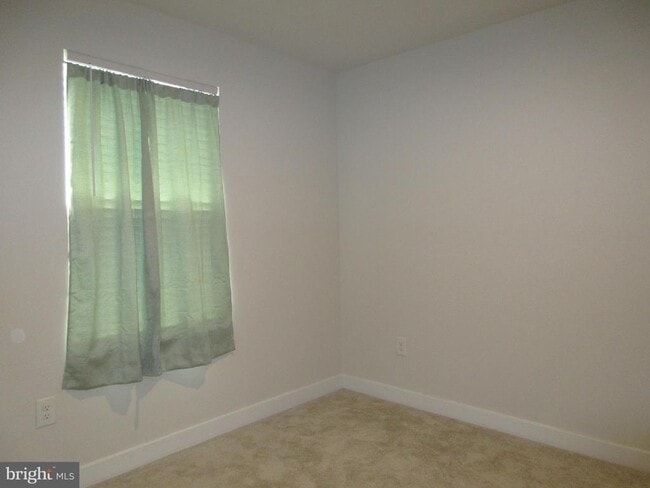 Photo - 383 Windflower Dr