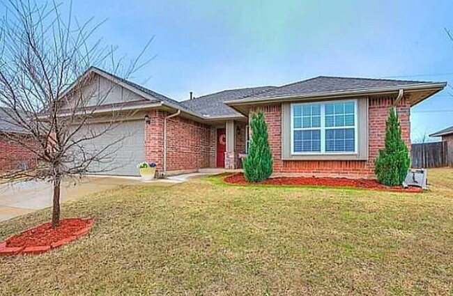 Edmond home with Storm Shelter - Edmond home with Storm Shelter