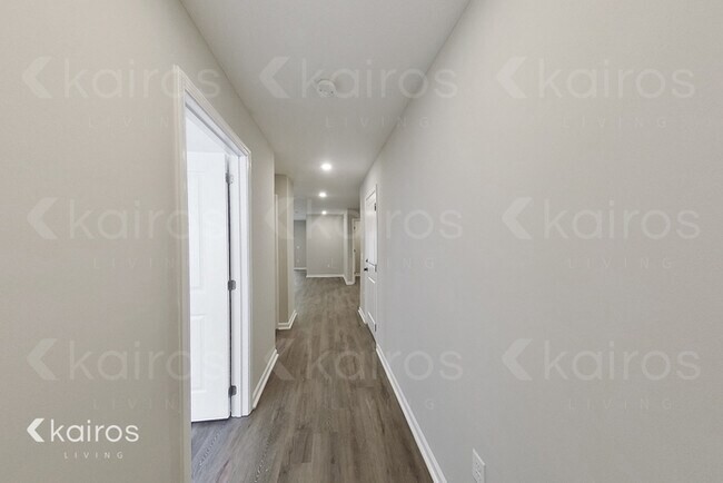 Photo - 158 Cottage Grove Rd