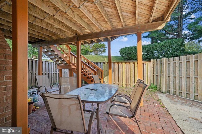 Building Photo - 7213 Swansong Wy Rental
