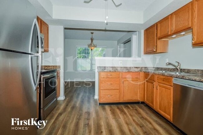 Photo - 4824 Ossington Ct