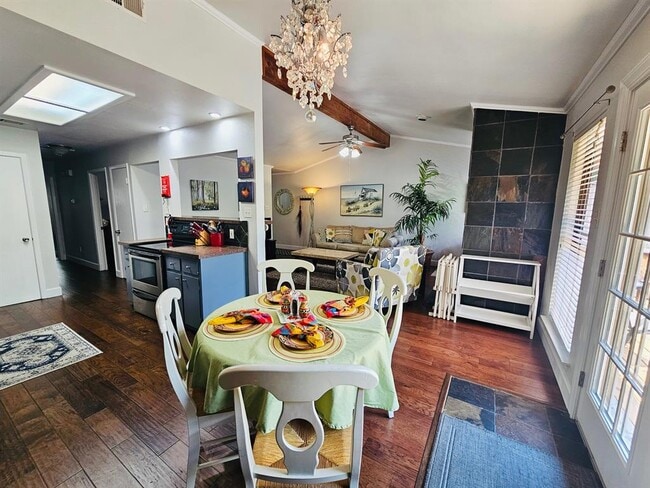 Photo - 5107 Leralynn St Unit 304