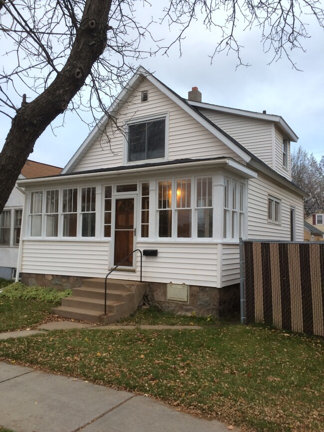 Photo - 1620 3rd Avenue East