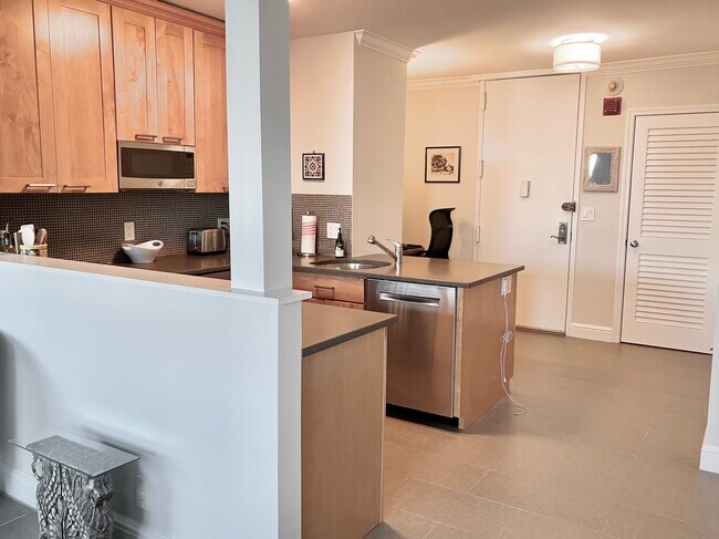 Photo - 65 E India Row Unidad 4E