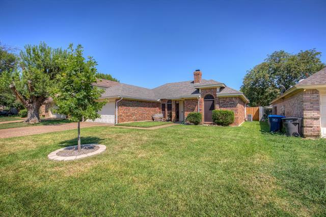 Photo - 7909 Tree Leaf Ln