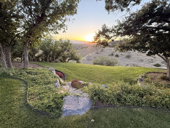 4023 N Quail Ridge Dr