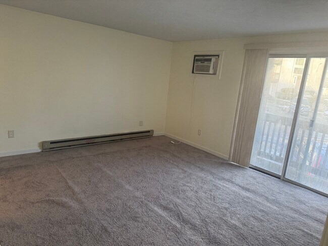 Photo - 11 Gibbs St Unit 28