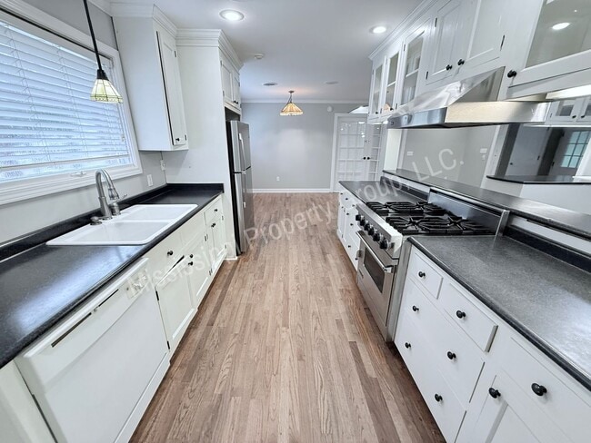 Photo - 3BR/3BA For Rent