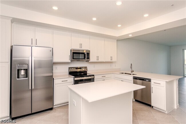 15375 Grn Acrs Ave Unit 2214