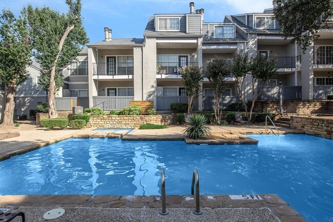 The Retreat at Lake Highlands