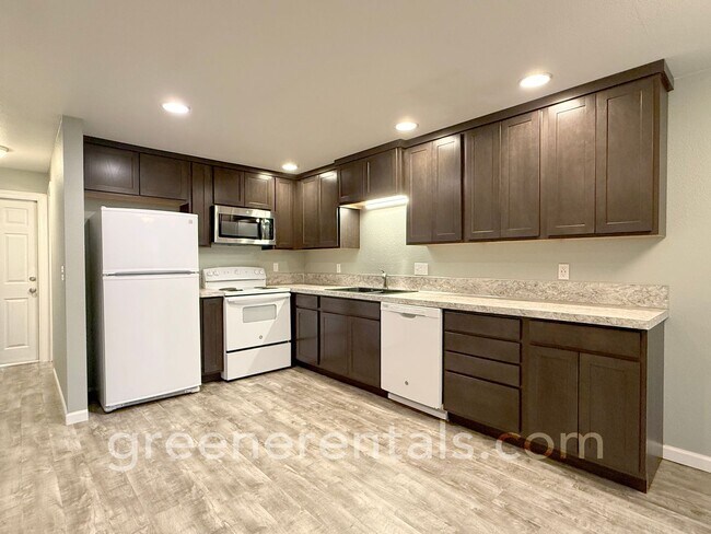 Photo - 2BR/1BA Duplex in Desirable West Olympia L...