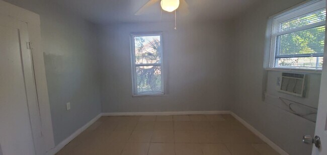 Photo - 1903 7th Ave S Unidad A