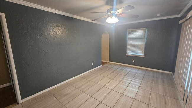 Photo - Space, Style, and Sunshine in Southlawn - 3 bed 1.5 bath home for rent