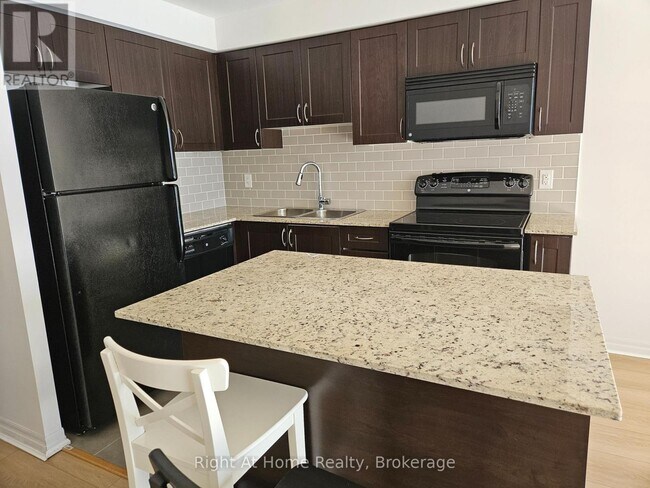 Photo - 1940 Ironstone Dr Unité 1506