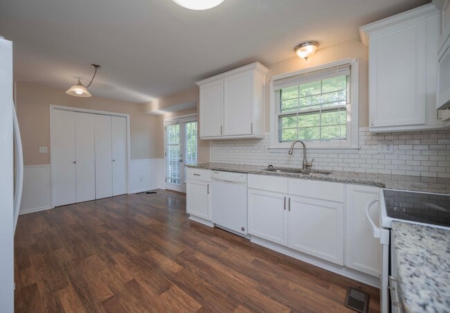 Photo - 408 Wheeler Ave