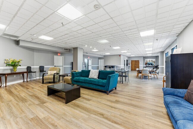 Photo - 387 Ralph McGill Blvd NE