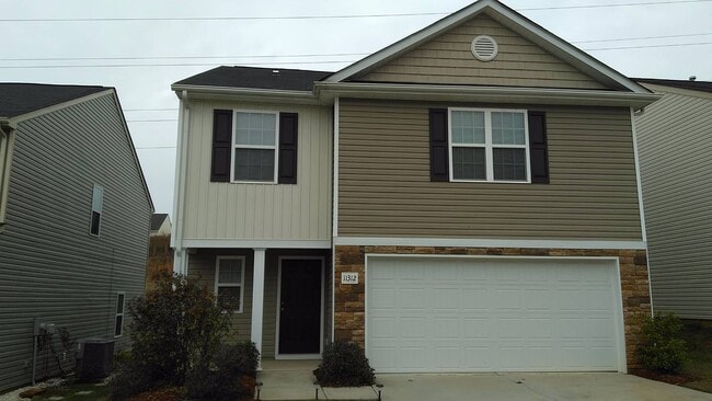 Building Photo - Beautiful Home Near University Area!