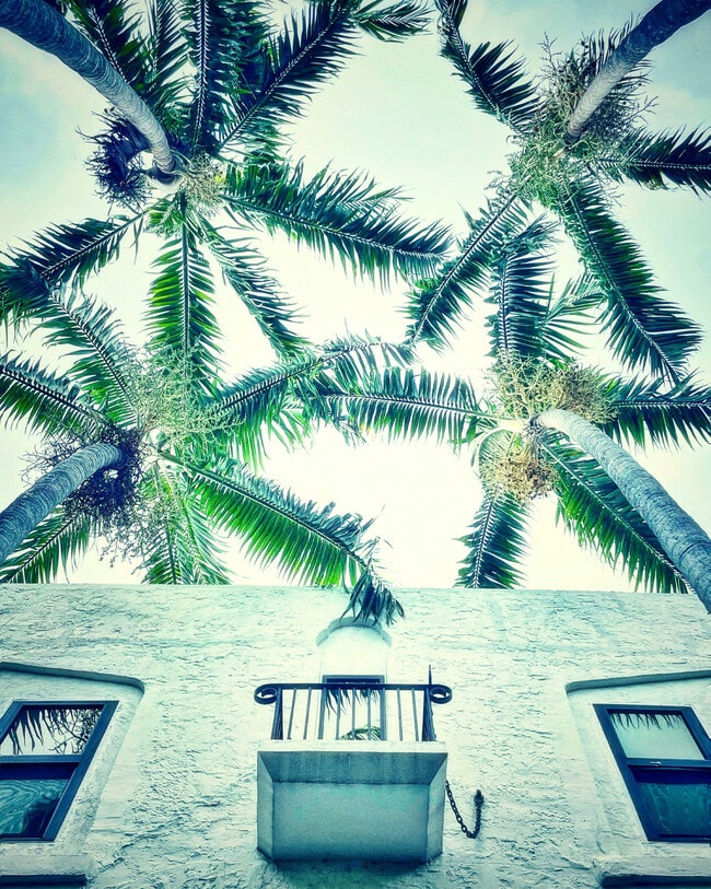 Photo - 528 NW 47th St Unit 528