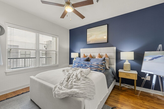 131 Ponce