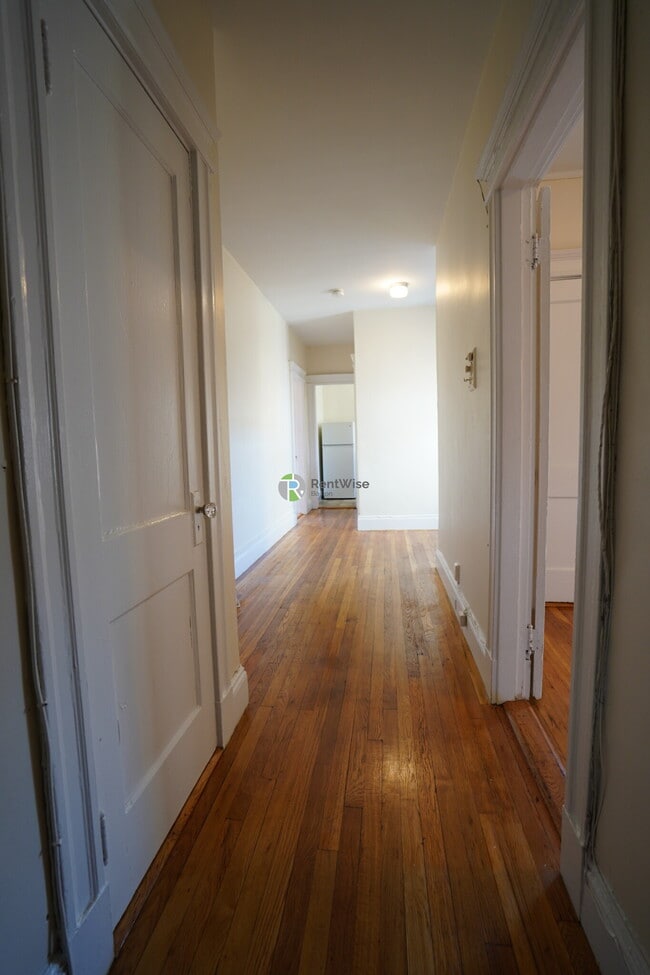 Building Photo - 1144 Commonwealth Ave
