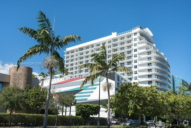 Building Photo - 4250 Biscayne Blvd Unit 703 Rental